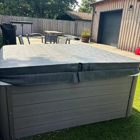 Bois Avec Piscine アレ