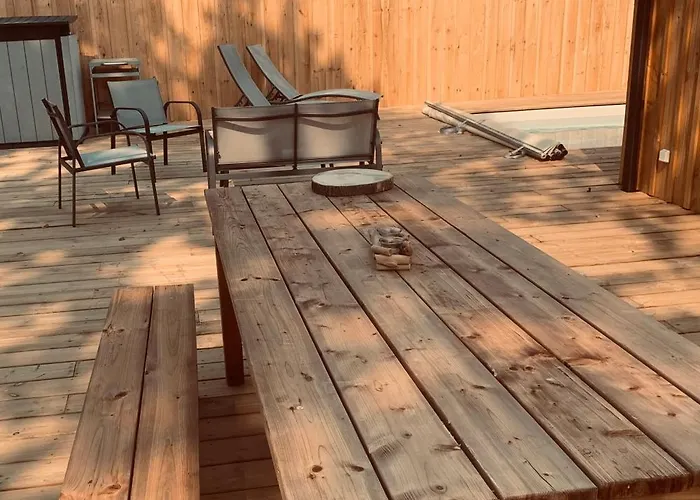 Bois Avec Piscine * Ares